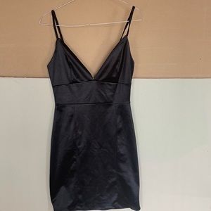 Black body-con dress